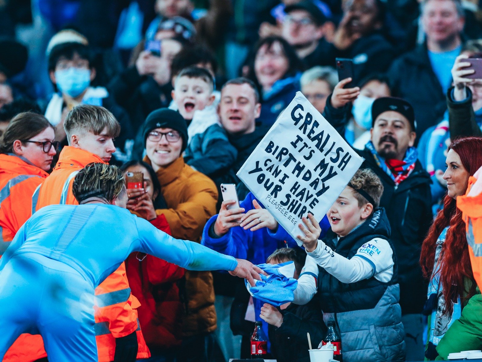 同努力下 同努力下